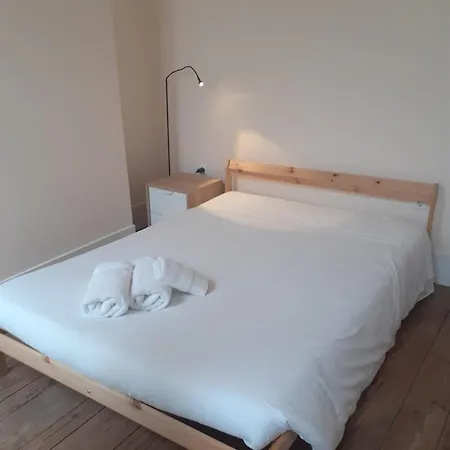 Casa Praca Do Peixe * 아베이루