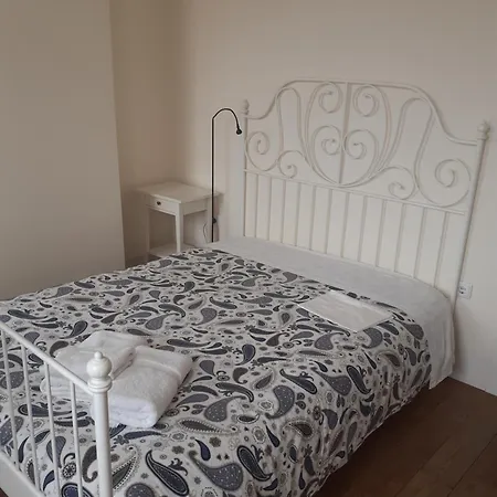 Casa Praca Do Peixe * Авейру